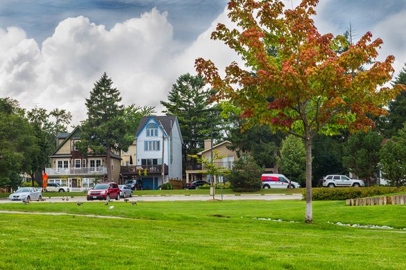 Bronte Village Oakville Housing rental rentals Community Downtown Neighbourhood