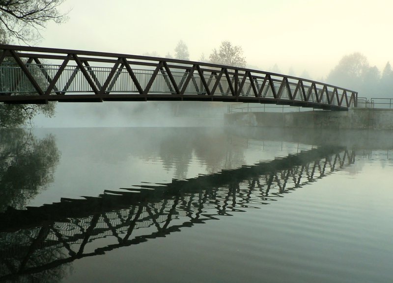 Guelph bridge park downtown
