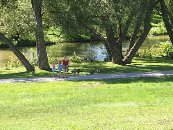 Newmarket Summer in the Park Family Mother Nature Walk