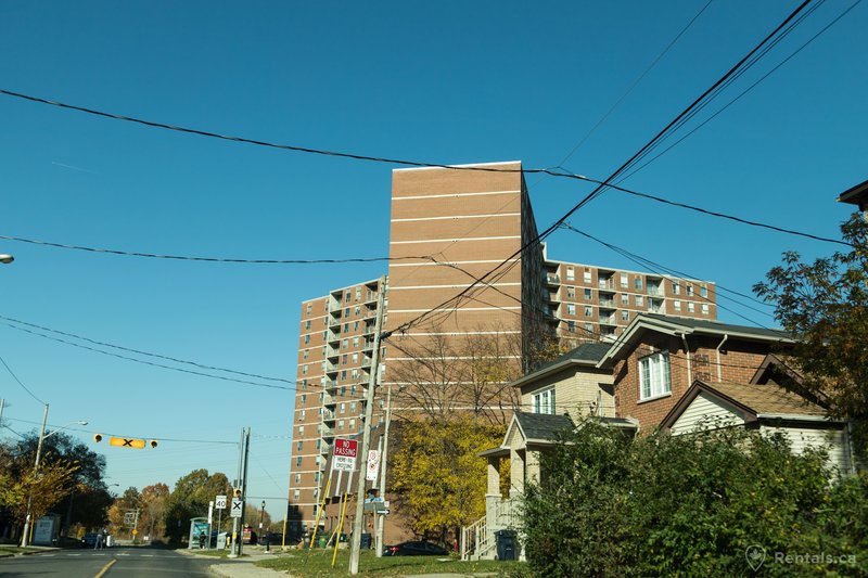 Rentals.ca Woodbine Lumsden East York Apartments, Condos and Houses