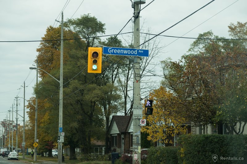 Rentals.ca ) East York Apartments, Condos and Houses For Rent