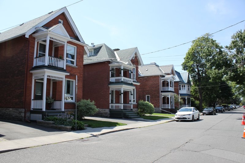 The Glebe Ottawa Neighborhood house rental rentals