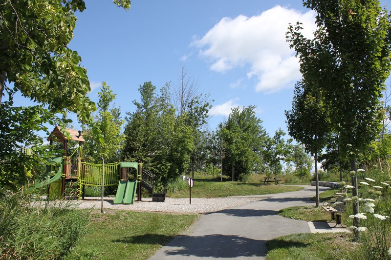 Kanata Ottawa Neighborhood playground park