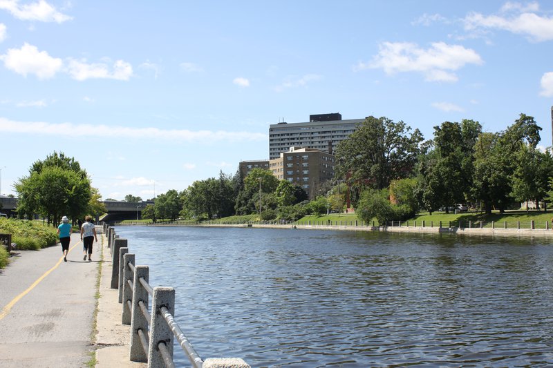 Sandy Hill Ottawa Neighborhood river nature Rideau canal