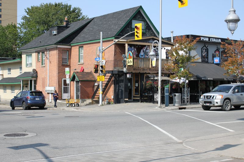 Little Italy Ottawa neighborhood street corner