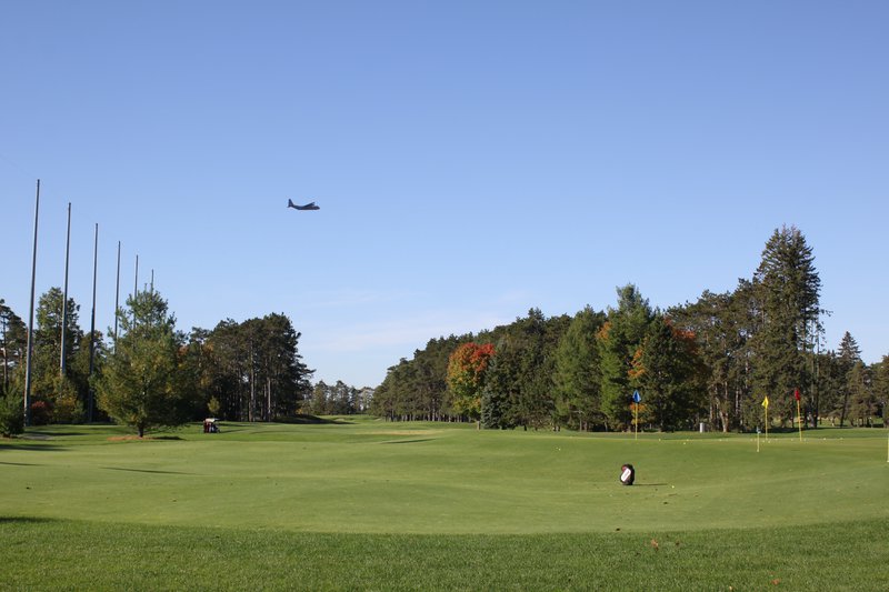 Hunt Club Ottawa Neighborhood park golf club