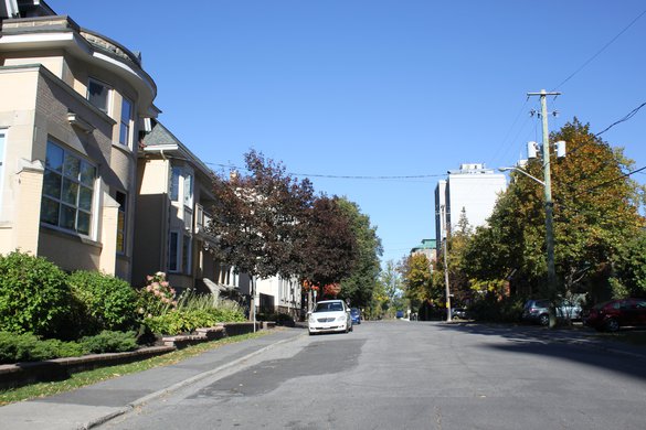 Lowertown Ottawa Neighborhood house rental street
