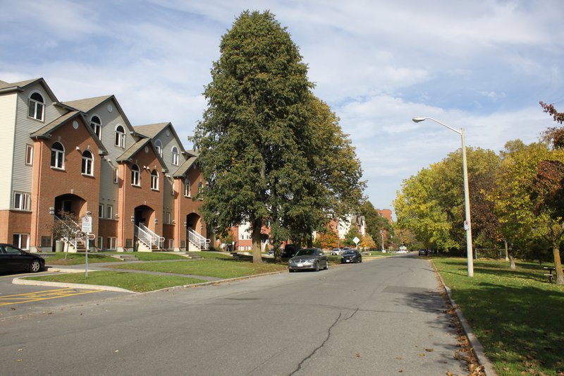 Manor Park Ottawa Neighborhood house rentals