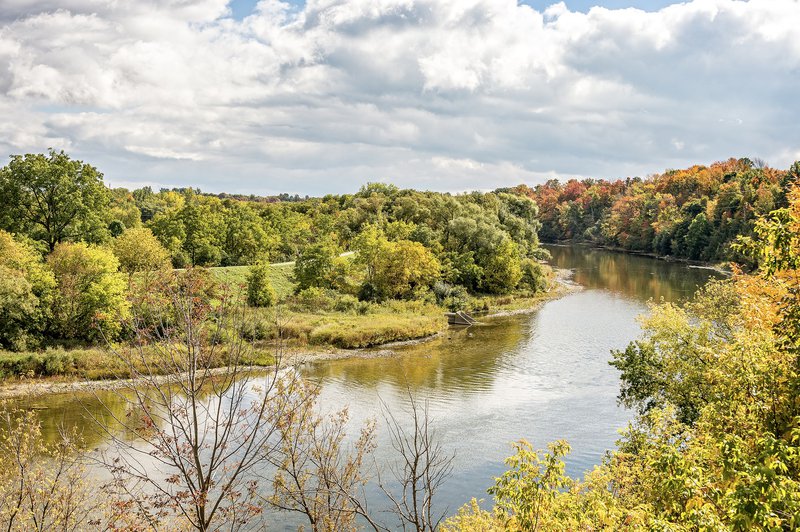 Waterloo grand river nature walk explore tourism.jpg