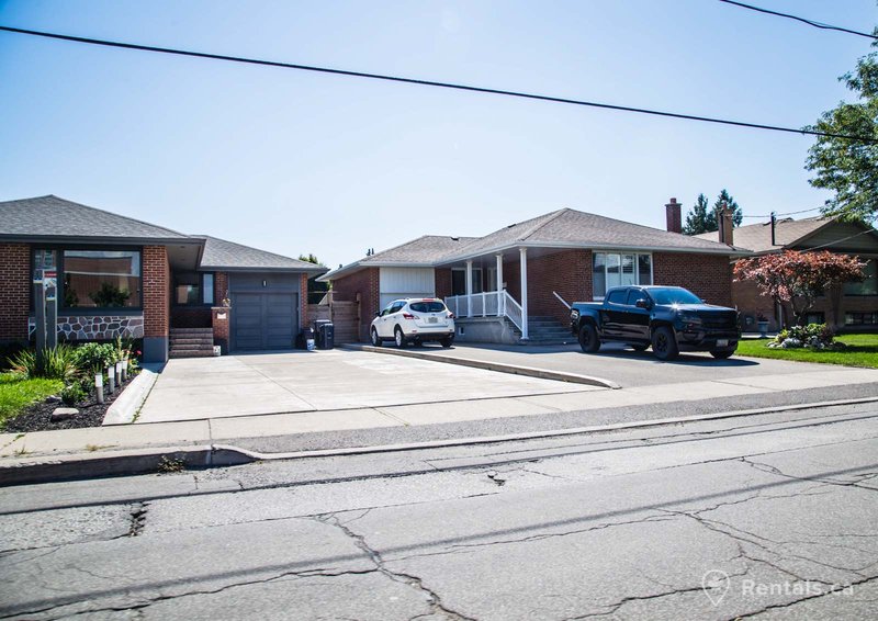 Rentals.ca YorkdaleGlen Park North York Apartments, Condos and Houses