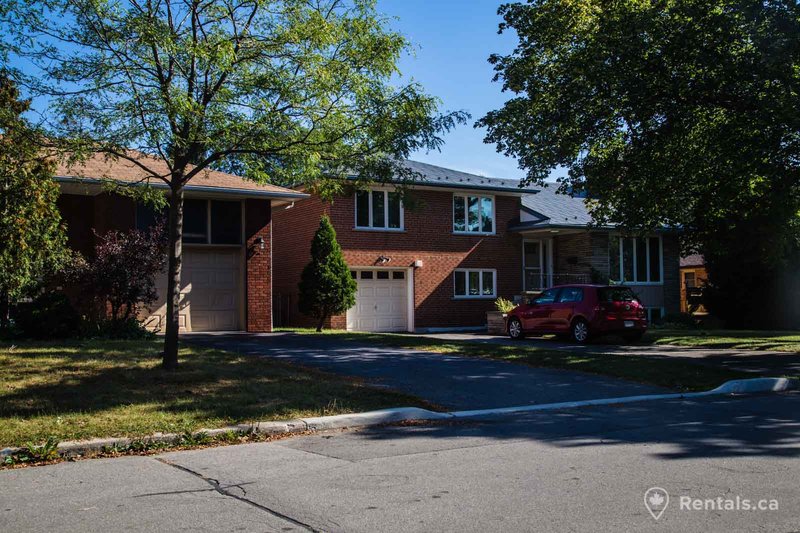 Rentals.ca Bathurst Manor North York Apartments, Condos and Houses For Rent