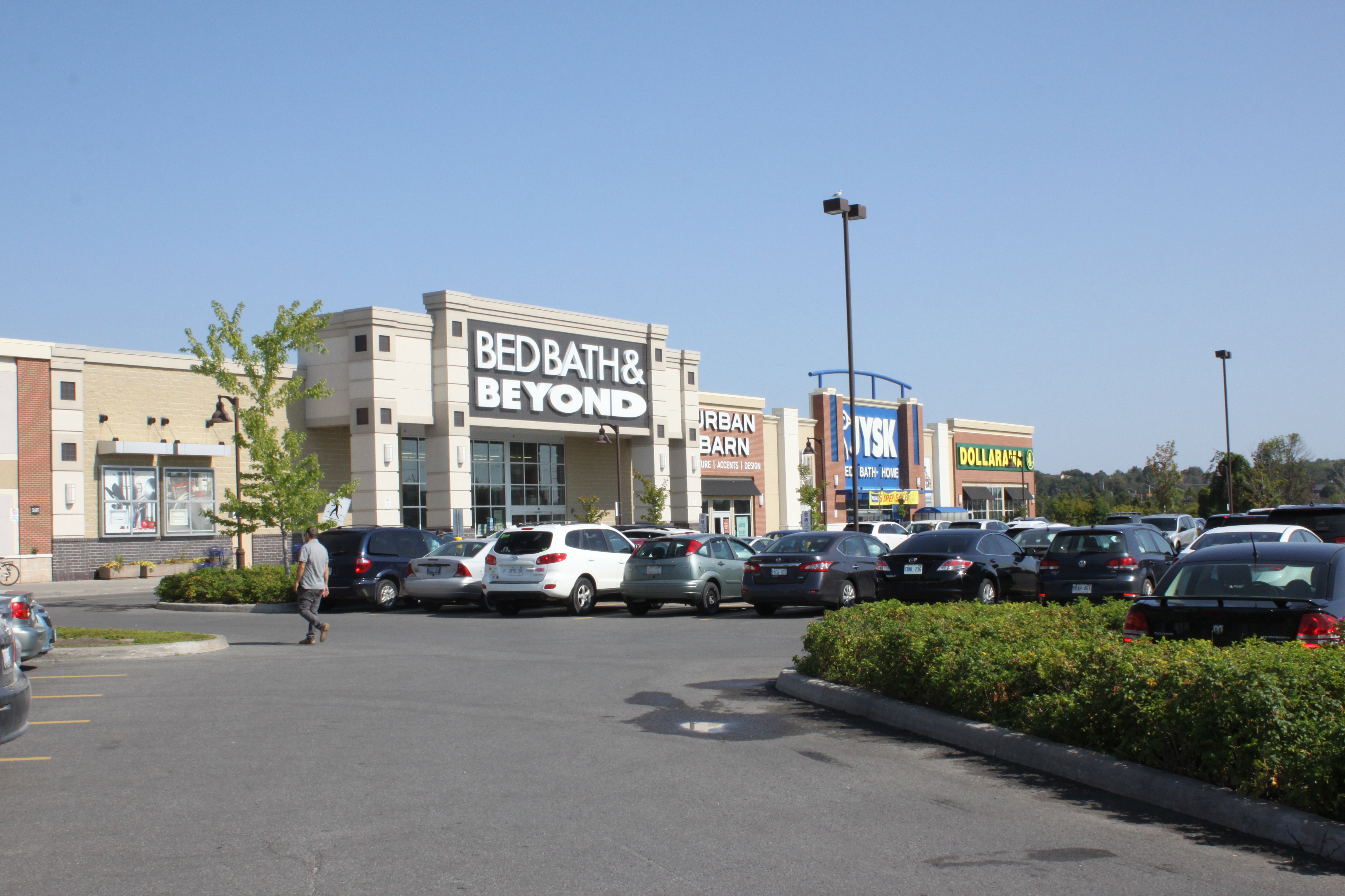 Stittsville Ottawa Neighborhood shopping mall
