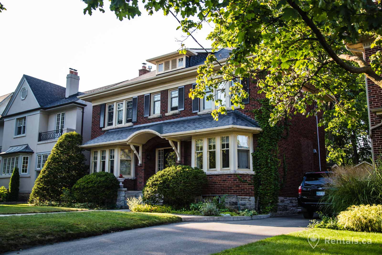 Large homes available for rent in the Yonge-St.Clair neighbourhood