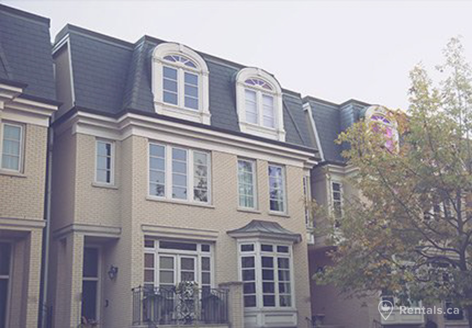 Niagara neighbourhood triplex style homes for rent