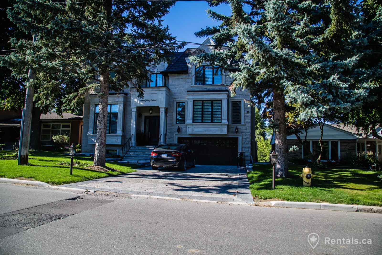 Bayview Village large homes available for rent