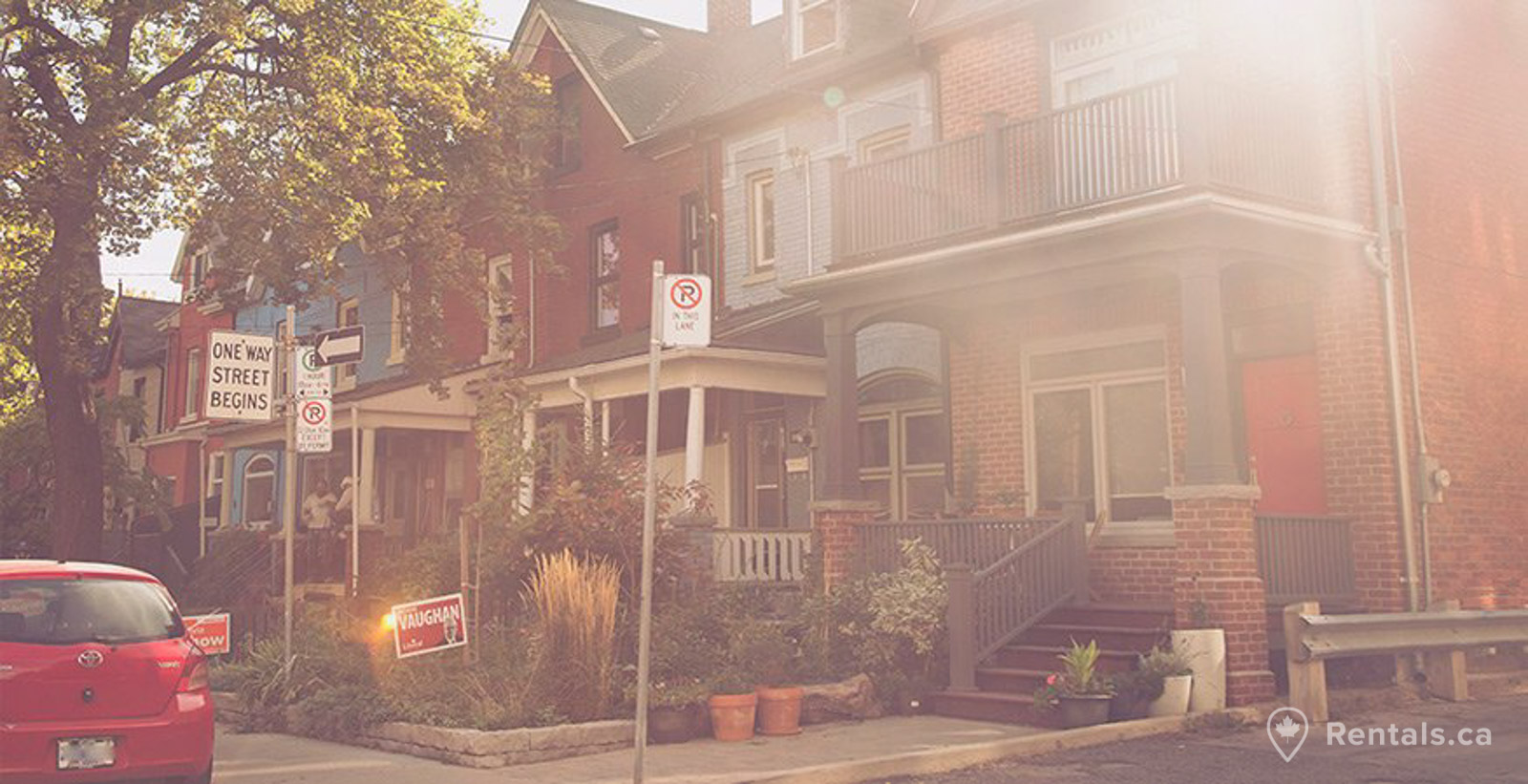 Niagara neighbourhood residential street with houses for rent