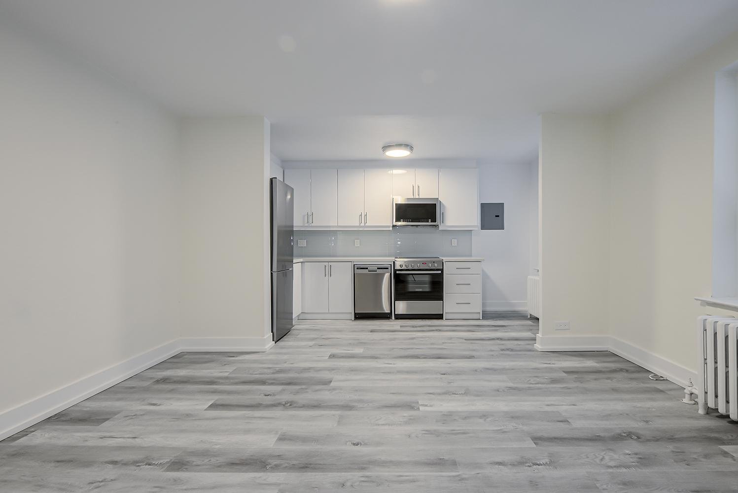 Rentals.ca 196 Eglinton Avenue East Toronto ON for Rent