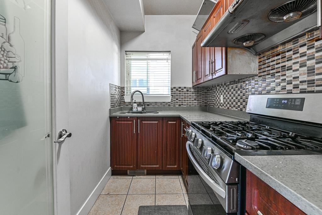 27784 Porter Drive - Photo 8