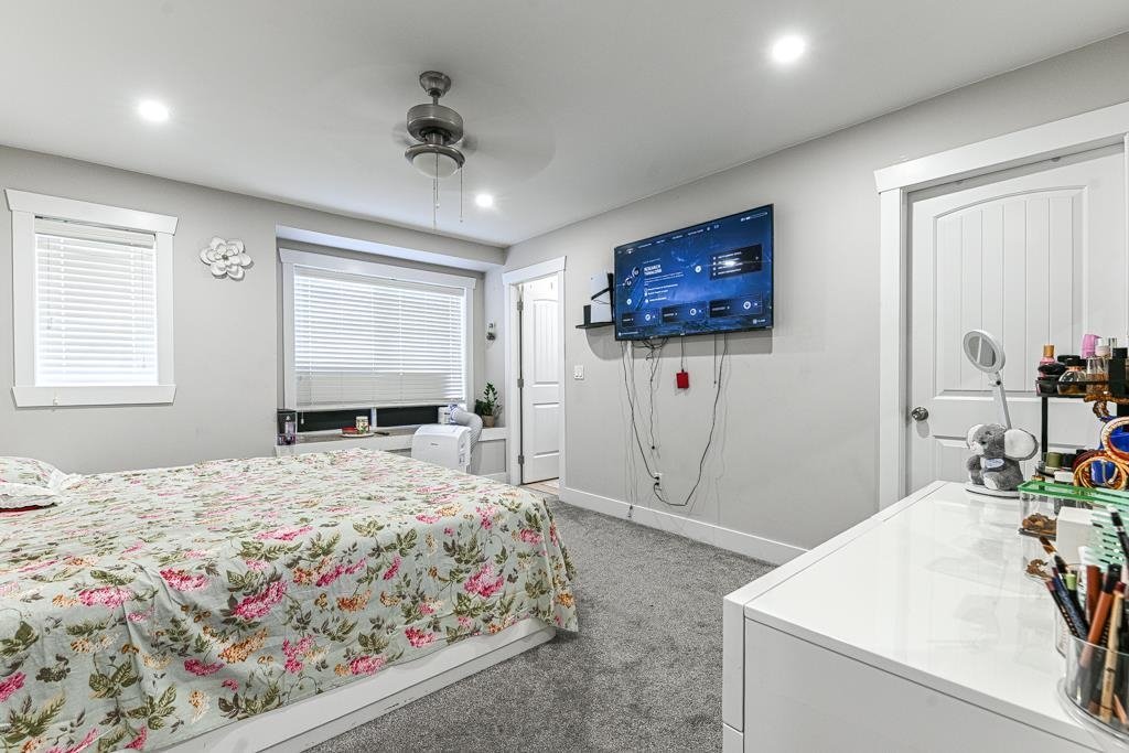 27784 Porter Drive - Photo 19