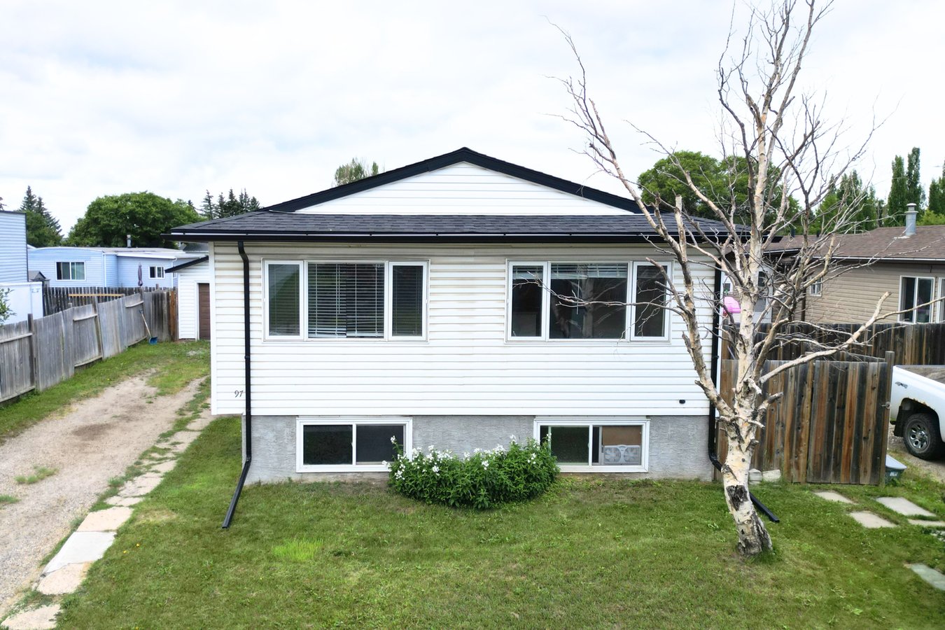 97 Spring Haven Crescent Southeast - Photo 2