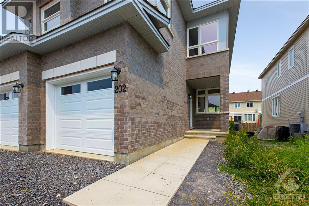 Rentals.ca ) Arnprior Apartments, Condos and Houses For Rent