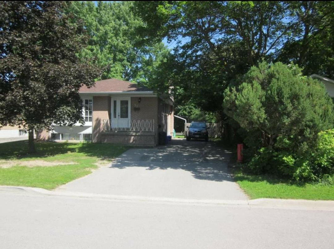 Rentals.ca ) Aurora Apartments, Condos and Houses For Rent