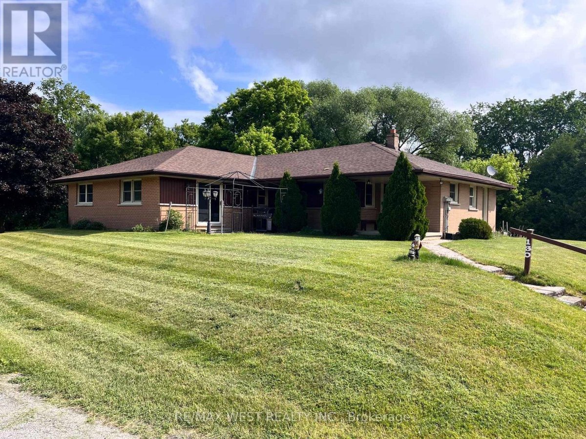 Rentals.ca Aurora Apartments, Condos and Houses For Rent