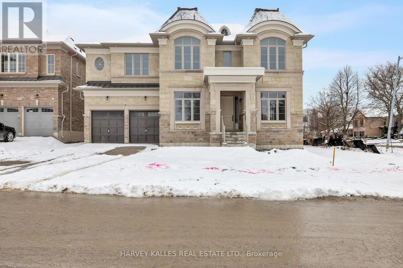 Rentals.ca Aurora Apartments, Condos and Houses For Rent