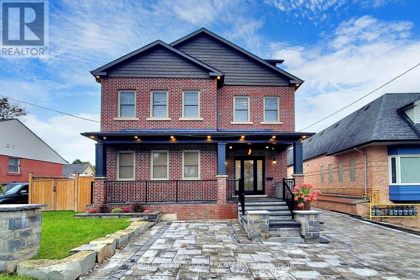 Rentals.ca Aurora Apartments, Condos and Houses For Rent