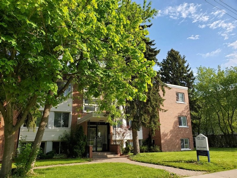 Rentals.ca ) Barrie Apartments, Condos and Houses For Rent