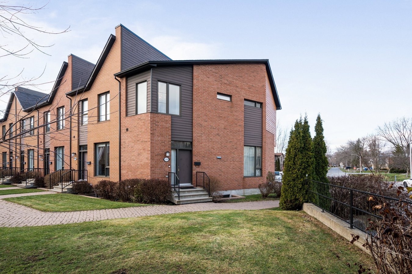 Rentals.ca Beaconsfield Apartments, Condos and Houses For Rent