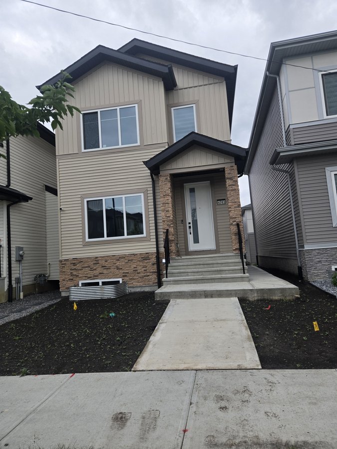 4383 37 Street - Photo 1