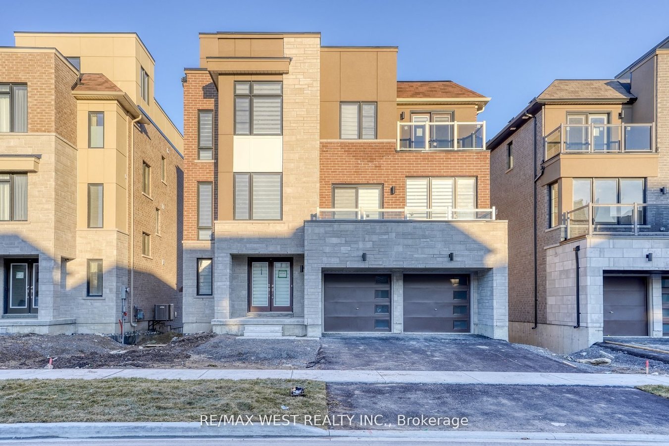 34 yacht drive bowmanville