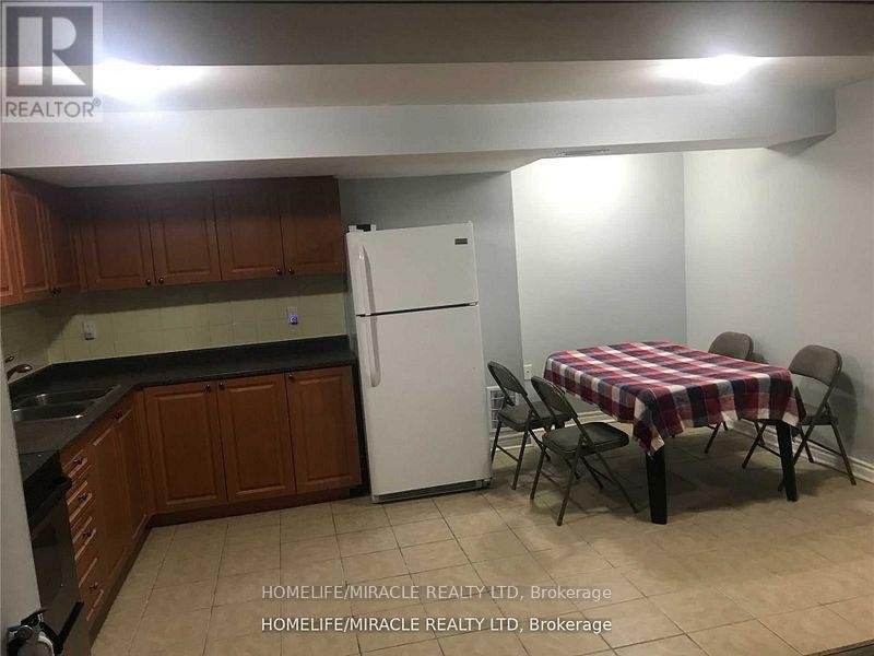 93 WHITEHOUSE CRESCENT - Photo 3