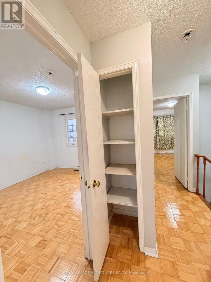UPPER - 64 WOODSIDE COURT - Photo 6