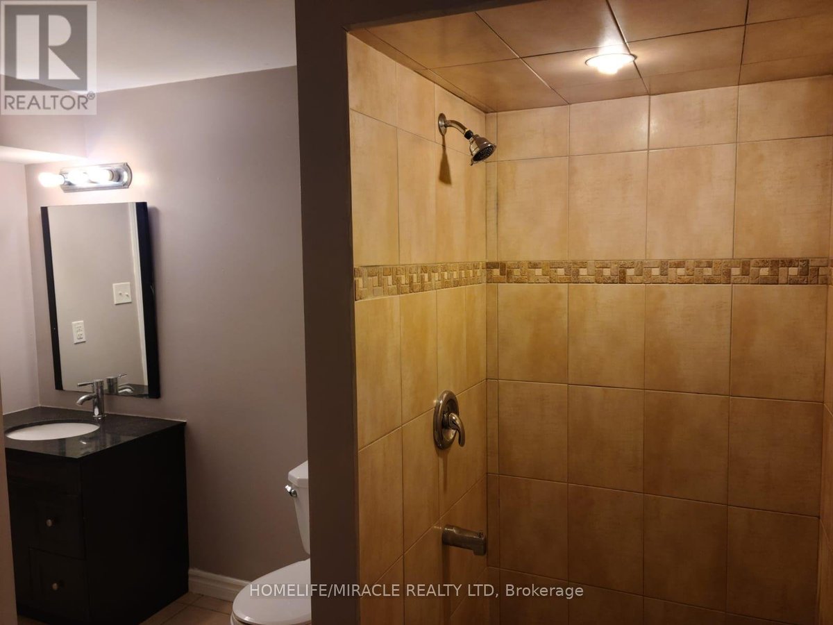 11 HEATHBROOK AVENUE - Photo 7