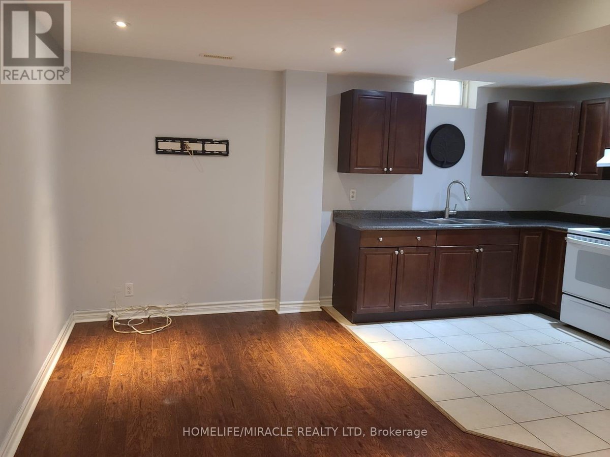 11 HEATHBROOK AVENUE - Photo 18