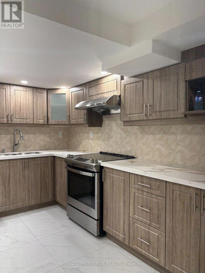 22 REDWILLOW ROAD - Photo 4