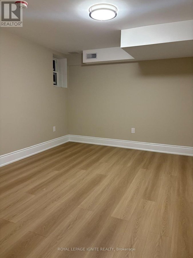 22 REDWILLOW ROAD - Photo 6