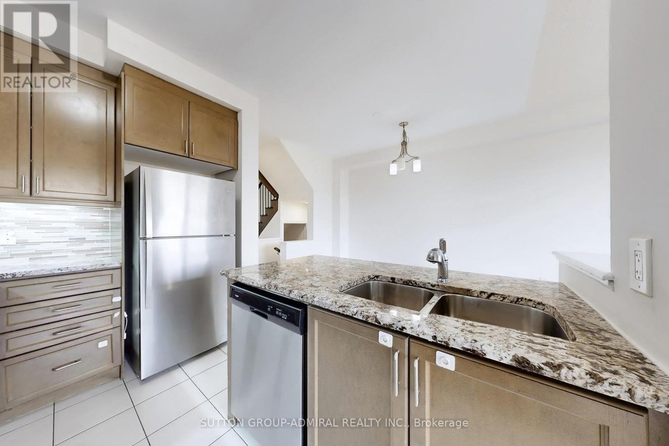 74 DAVENFIELD CIRCLE - Photo 9