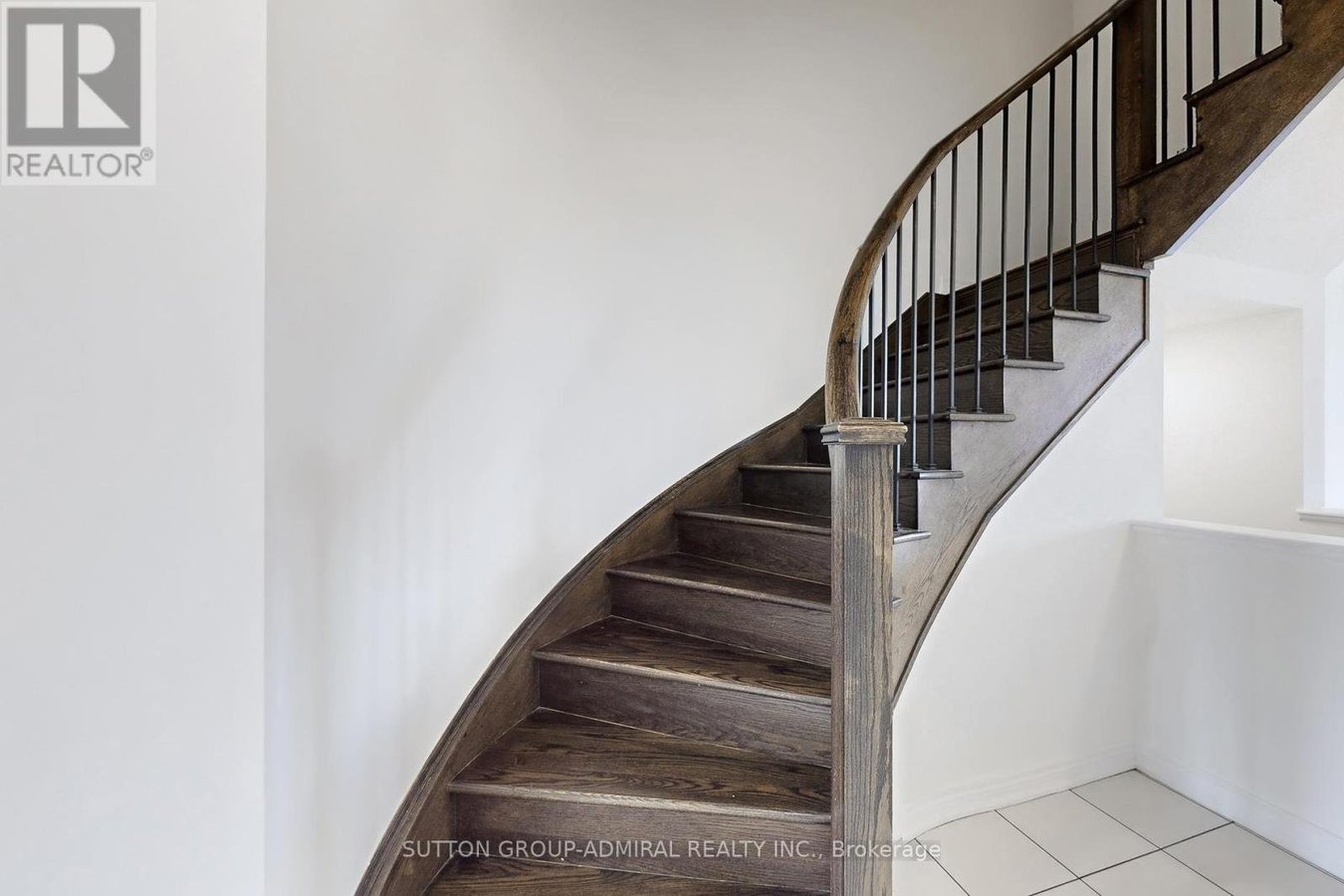 74 DAVENFIELD CIRCLE - Photo 20