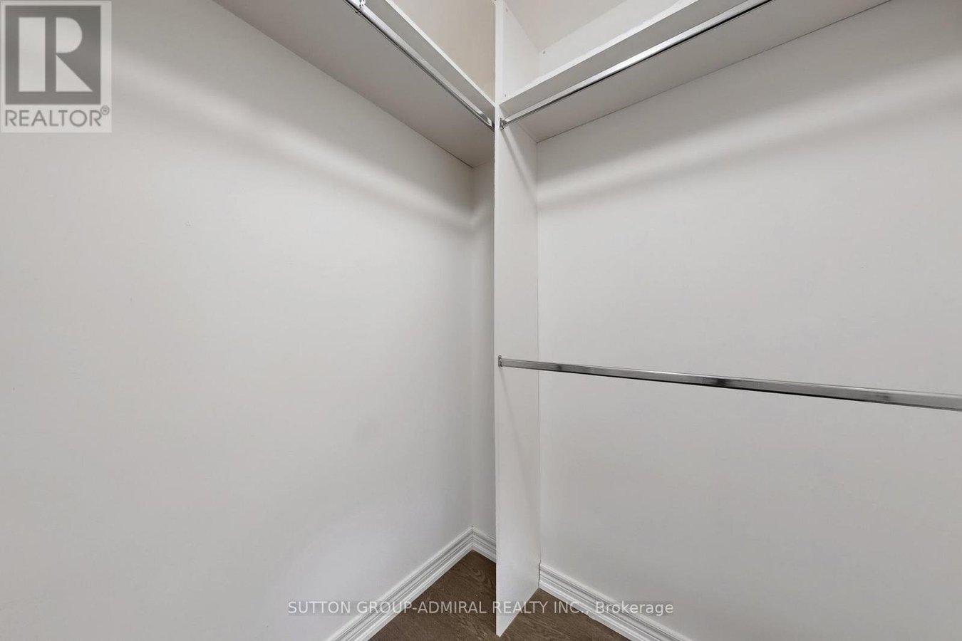 74 DAVENFIELD CIRCLE - Photo 25