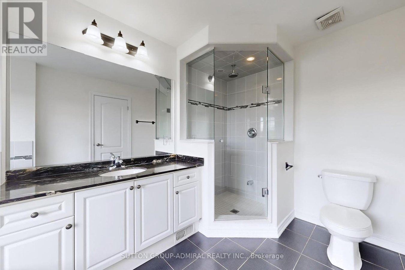 74 DAVENFIELD CIRCLE - Photo 27