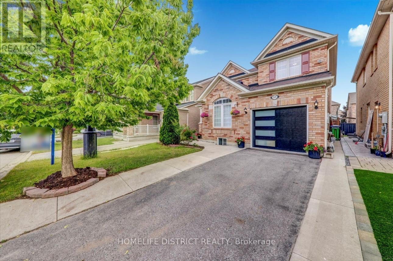51 SEASCAPE CRESCENT - Photo 2