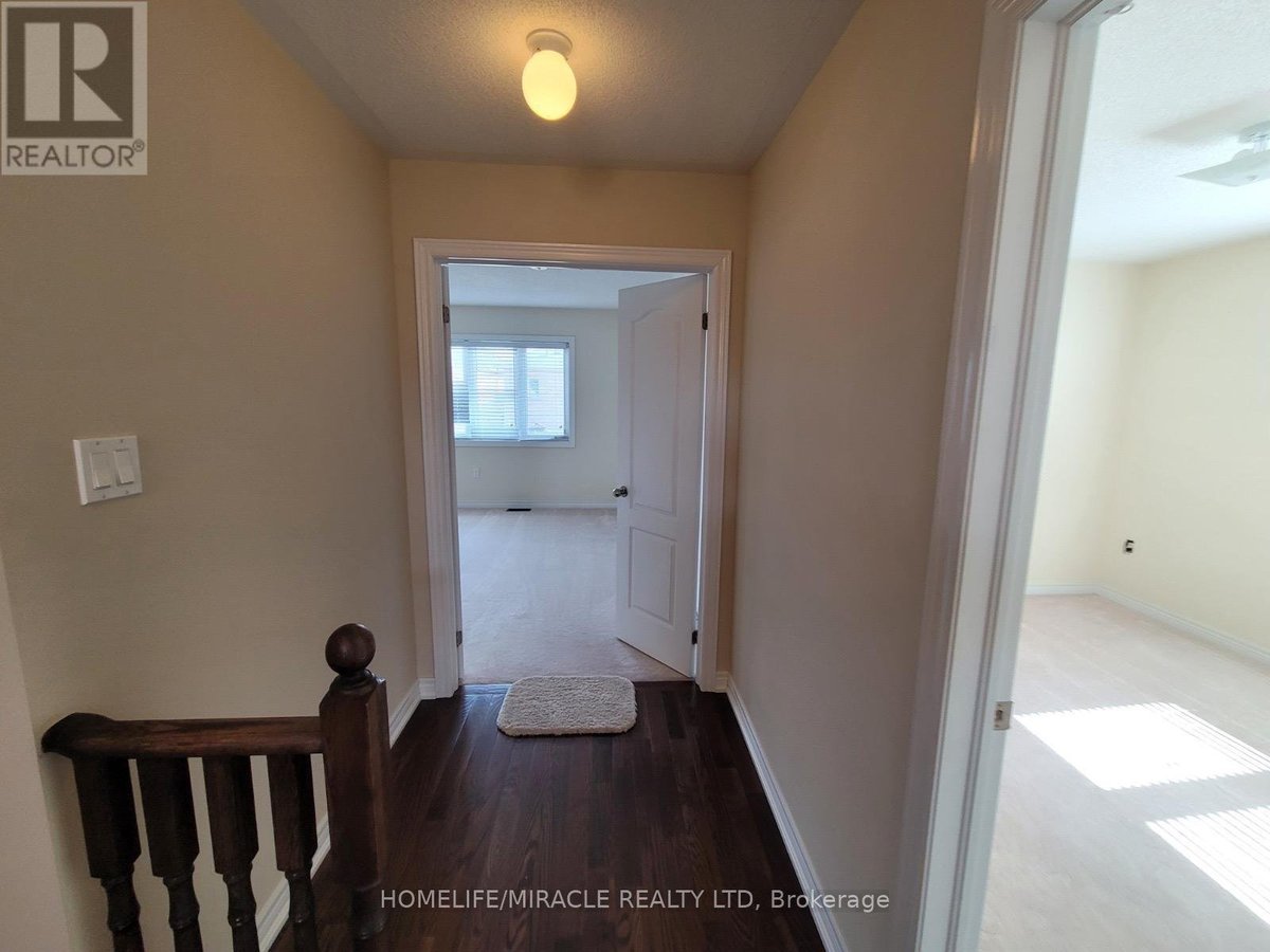 7 CAMPWOOD CRESCENT - Photo 30