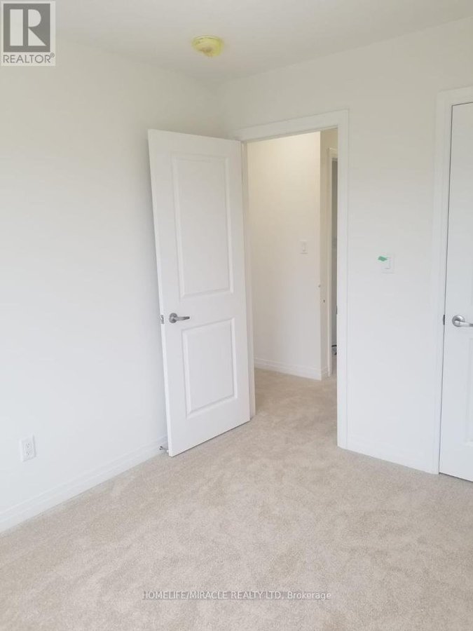 39 PURPLE SAGE DRIVE - Photo 3