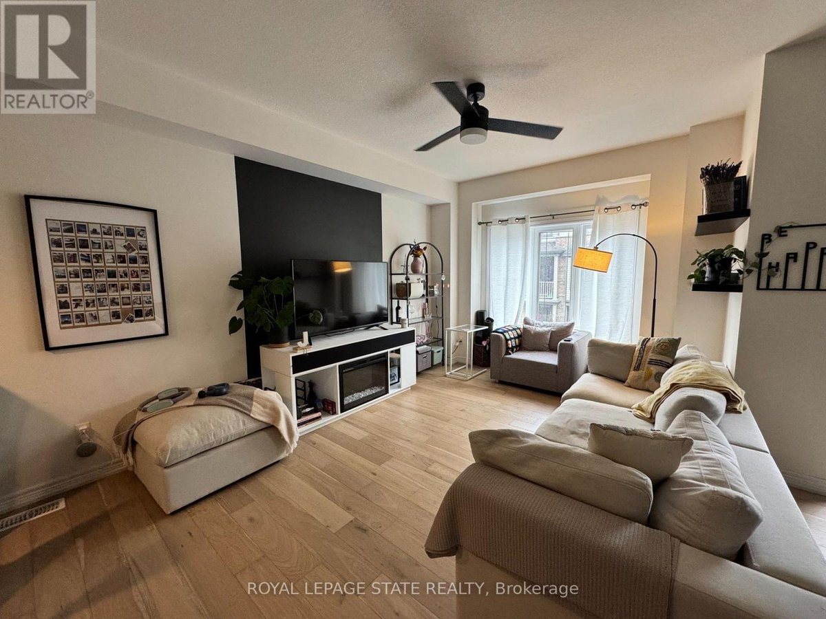 142 - 77 DIANA AVENUE - Photo 4