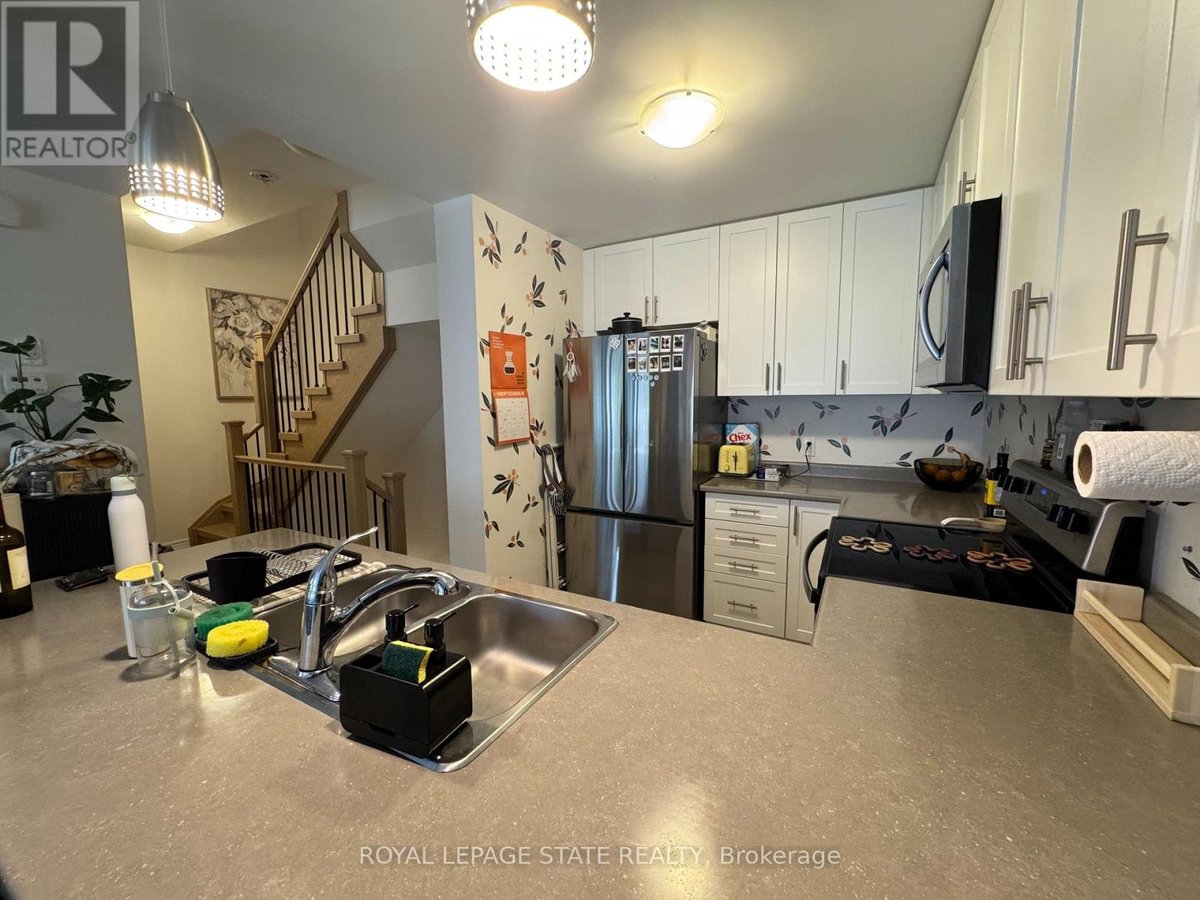 142 - 77 DIANA AVENUE - Photo 8