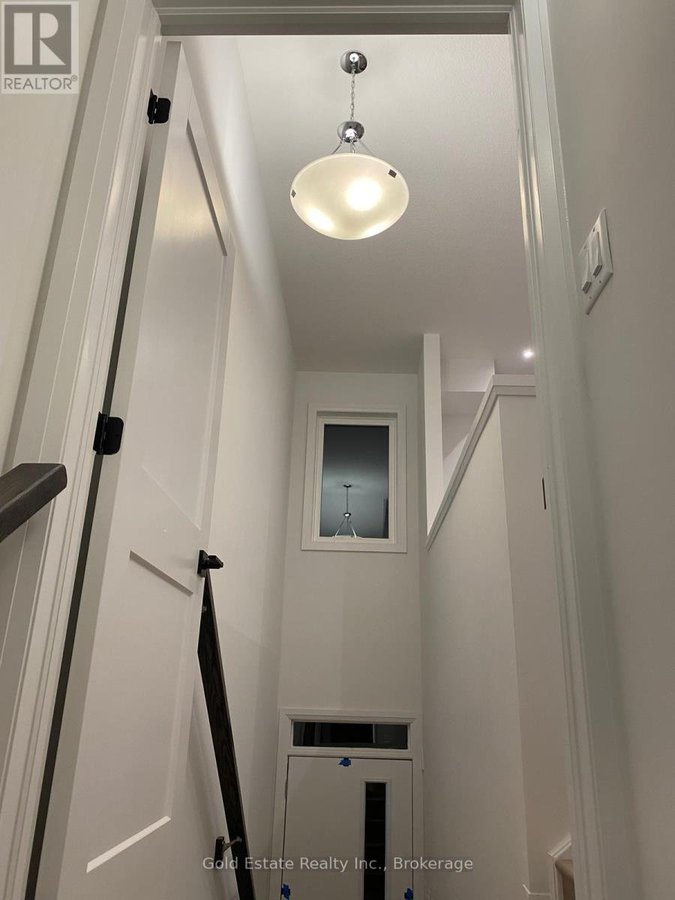 11 - 55 TOM BROWN DRIVE - Photo 4
