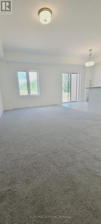 11 GEORGE BRIER DRIVE W - Photo 4